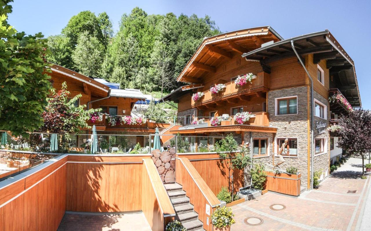 Talheimer Grias Di & Hoamat Since 1958 Inklusive Therme Tauern Spa & Jokercard Зальбах-Хинтерглемм Экстерьер фото