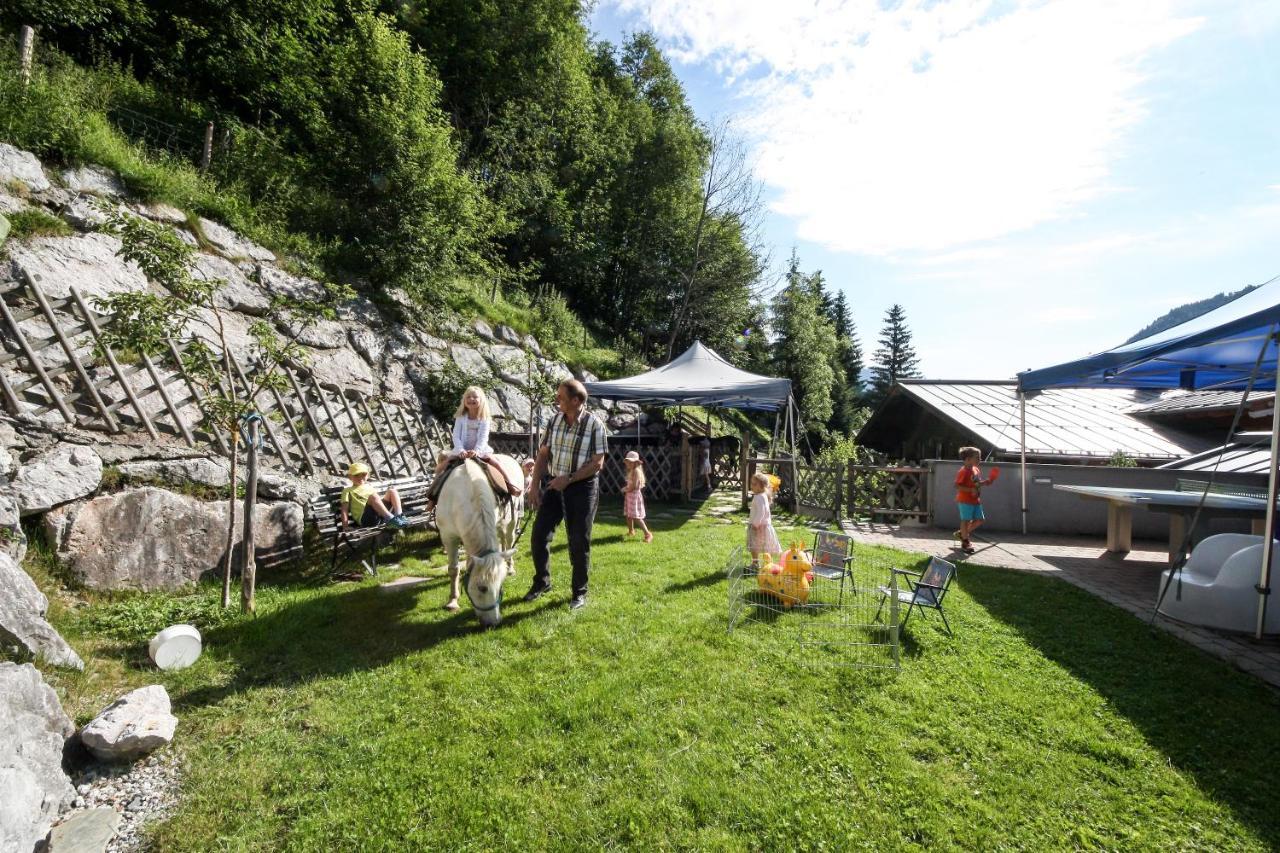 Talheimer Grias Di & Hoamat Since 1958 Inklusive Therme Tauern Spa & Jokercard Зальбах-Хинтерглемм Экстерьер фото